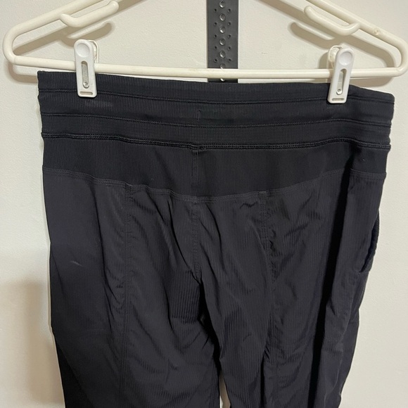 Lululemon Black Imperfection Pants - Picture 5 of 8